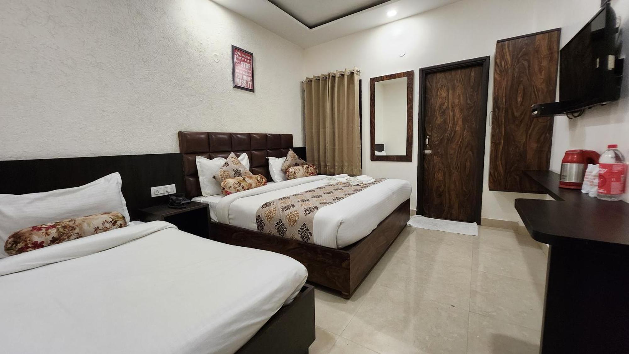 Hotel Krishna'S Near Golden Temple Amritsar Luaran gambar